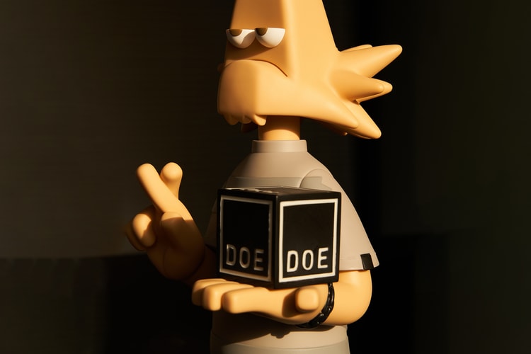 独家近赏 Michael Lau x DOE 全新联名 Salvator Michael DOE 玩偶
