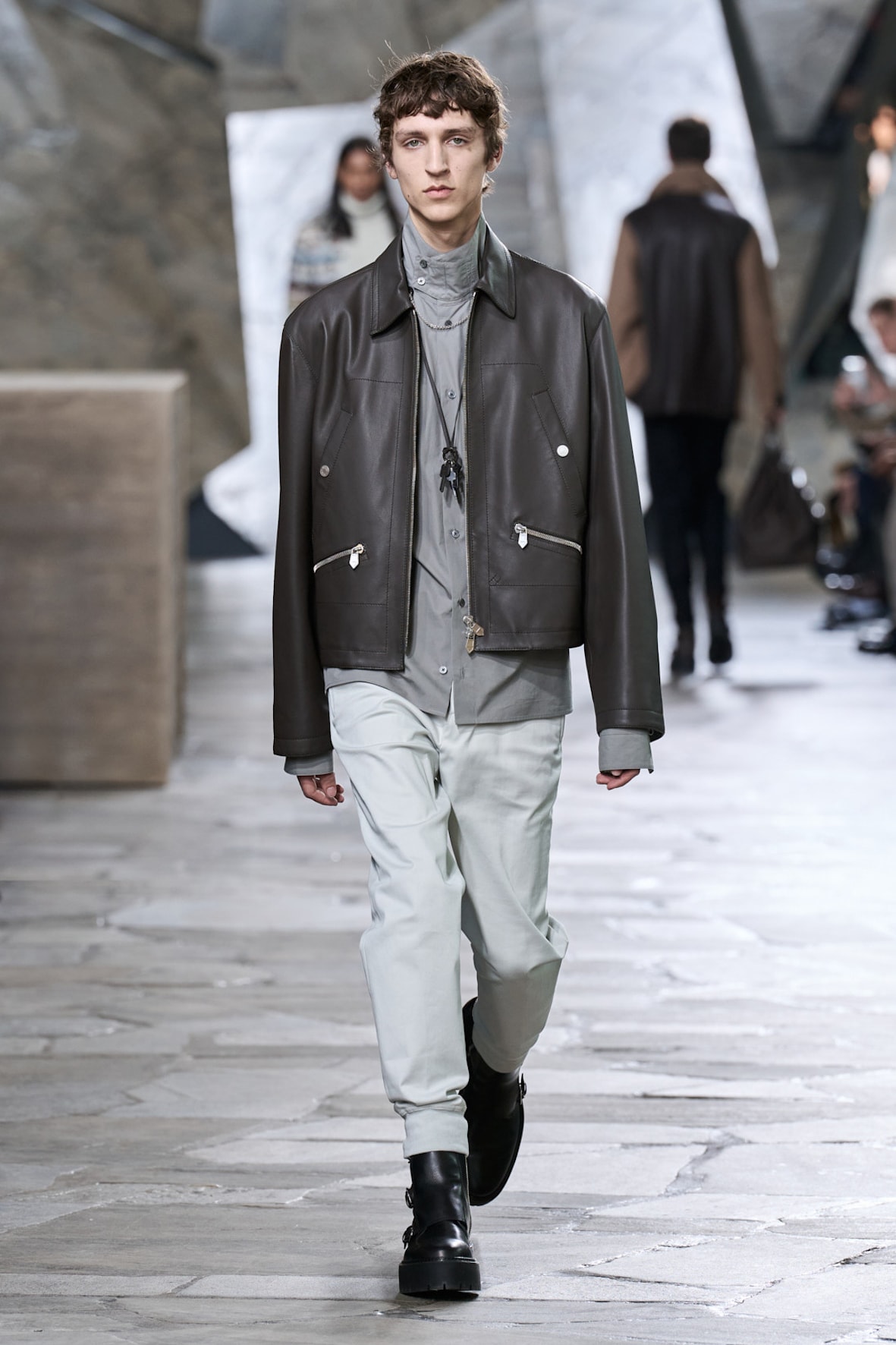 Hermès 正式发布 2023 冬季男装系列