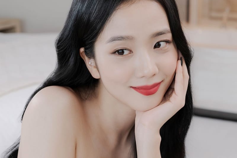 BLACKPINK 成員 Jisoo 將在 2023 年發行個人獨立專輯