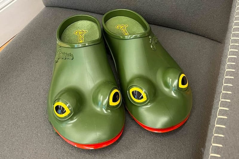 Jonathan Anderson 親自曝光 JW Anderson x Wellipets 最新青蛙造型拖鞋