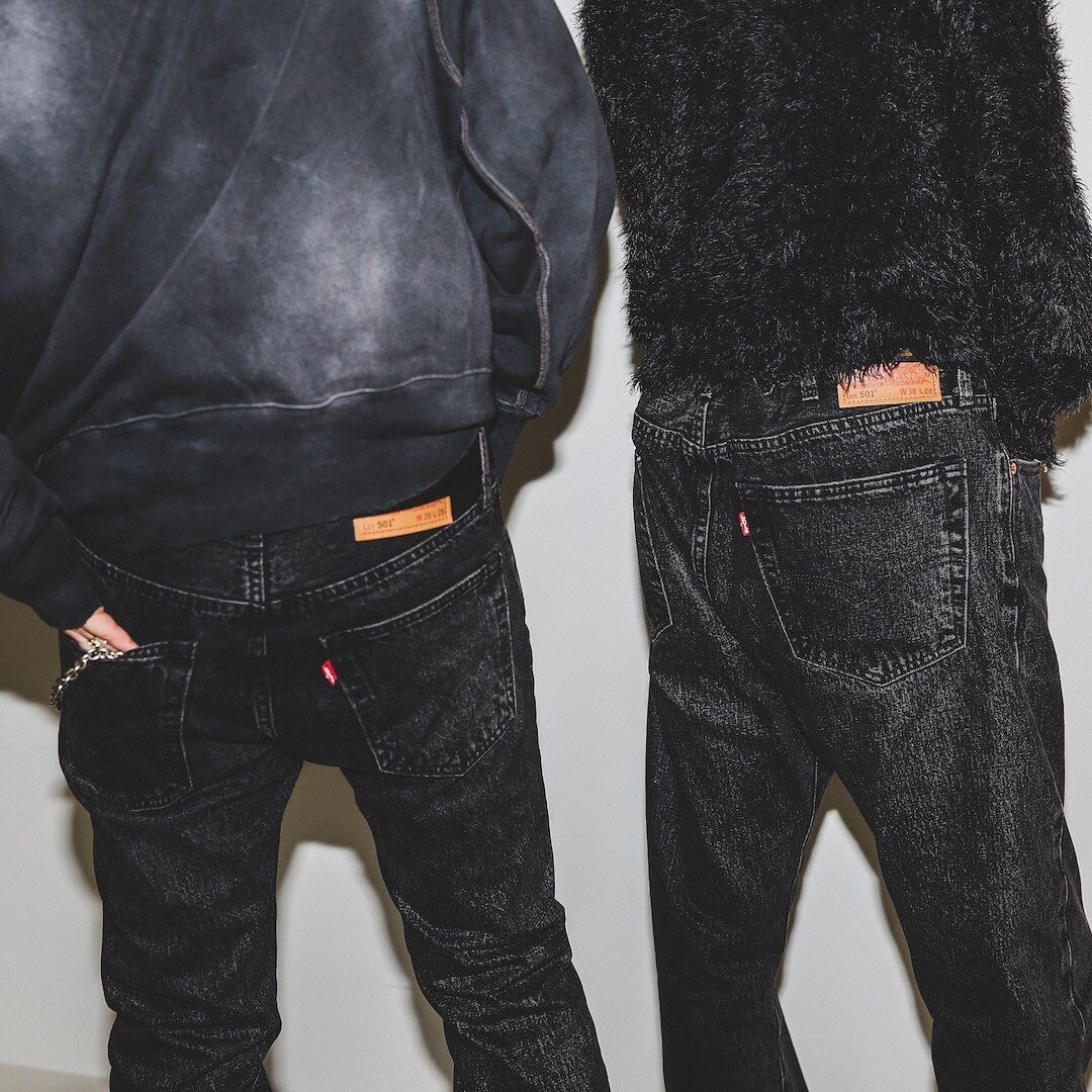 BEAMS 攜手 Levi’s® 推出黑色丹寧系列全新 501 聯名牛仔褲