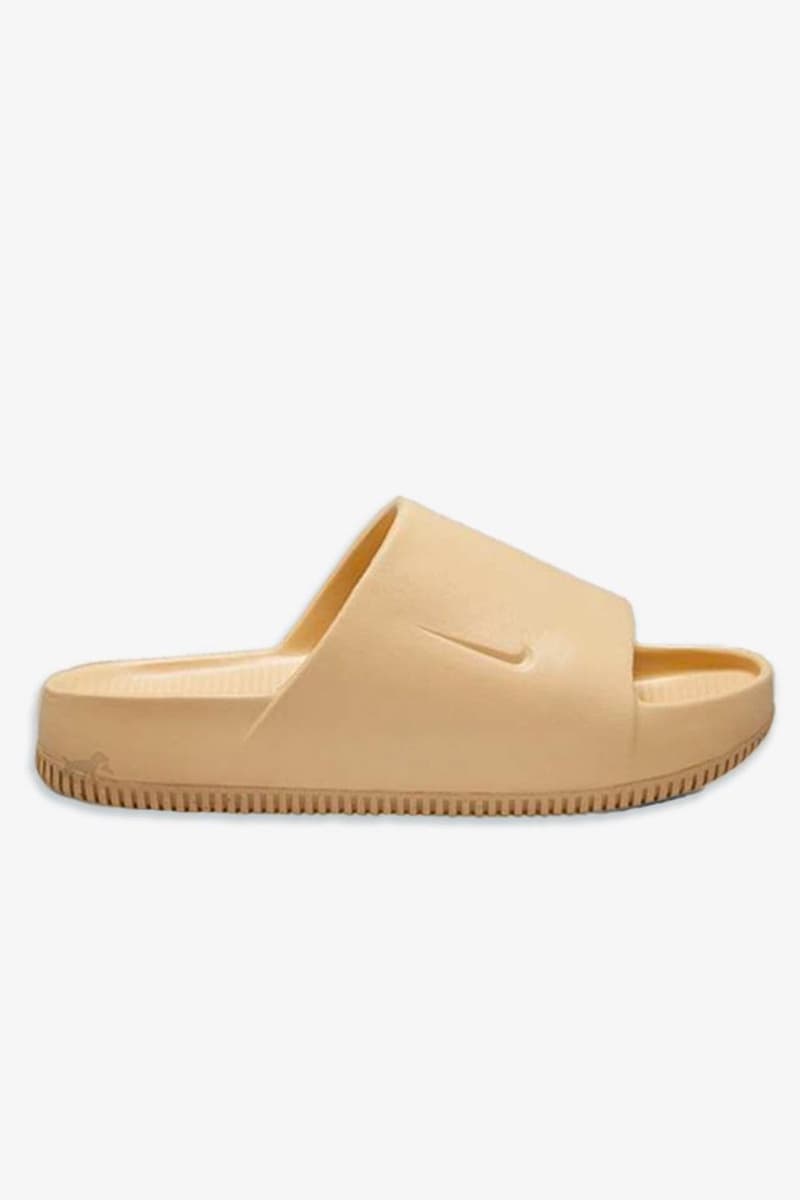 Nike 全新橡膠拖鞋 Calm Slide 率先亮相