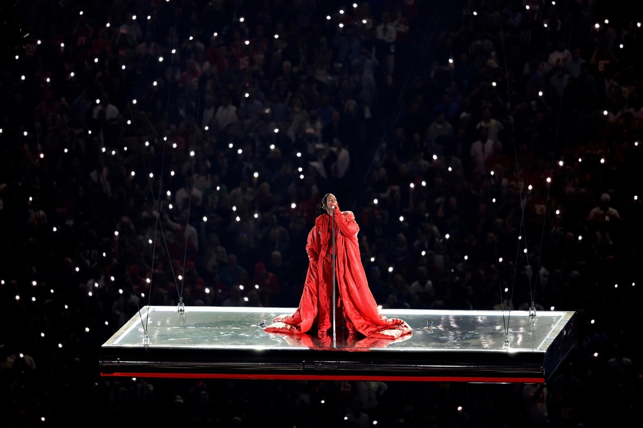 Rihanna 超级碗中场秀在 Apple Music、Shazam 等平台创造新纪录