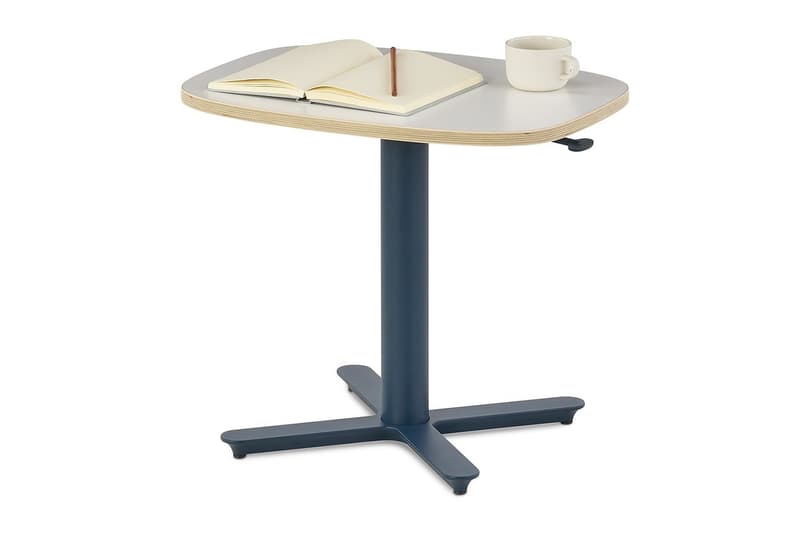 Herman Miller 推出全新可調節高度獨立工作桌「Passport Work Table」