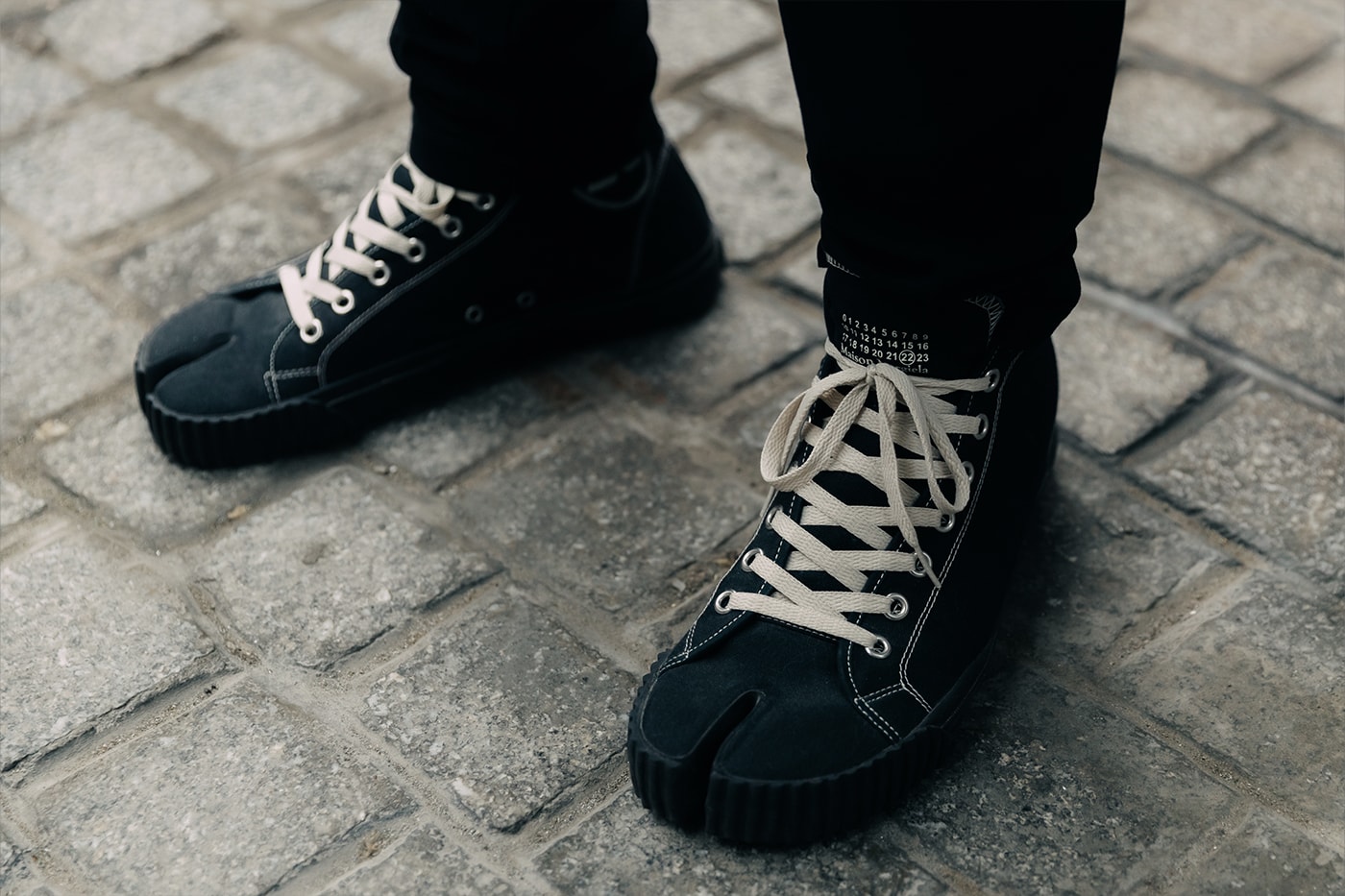 Street Style: 2023 秋冬伦敦时装周街头鞋款趋势