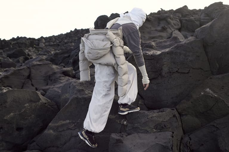 Wood Wood 正式推出攜手 Salomon 打造全新聯名運動鞋 XT-SLATE