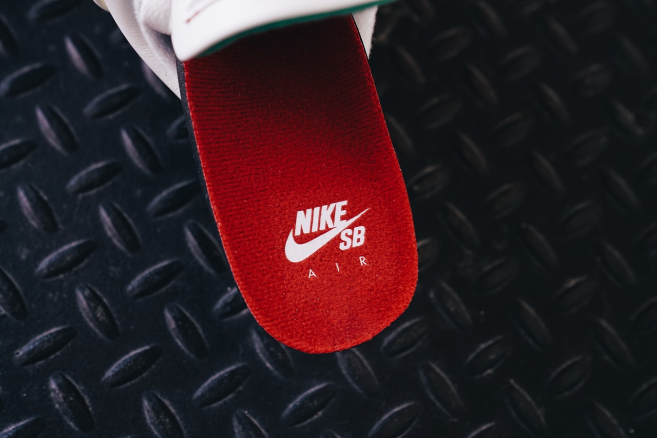 Hypebeast 獨家近賞 Nike SB x Air Jordan 4 最新聯名配色「Pine Green」