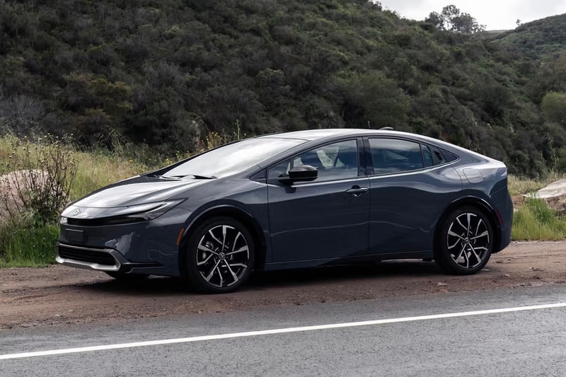 Hypebeast 实测 2023 Toyota Prius Prime XSE Premium 车型 Hypebeast 实测 2023 Toyota Prius Prime XSE Premium 车型