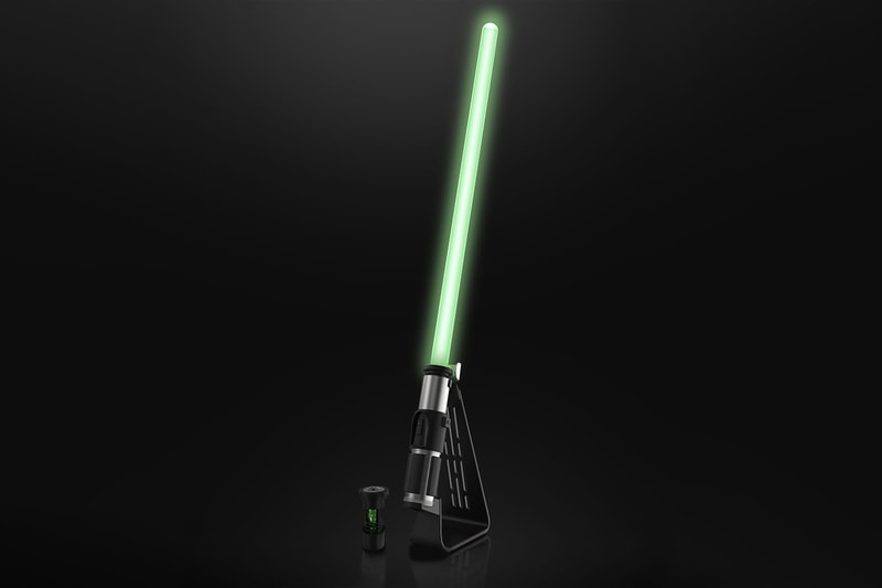 Hasbro 推出《Star Wars》全新尤达样式收藏光剑