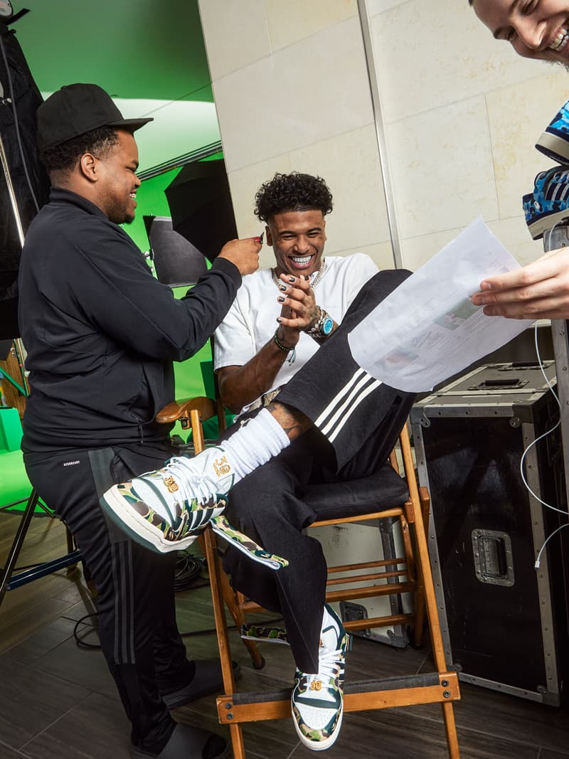 adidas Originals 携手 BAPE® 打造全新 Forum 鞋款