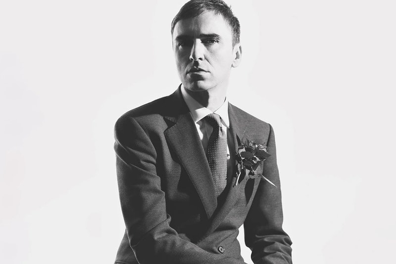 Assouline 正式出版 Raf Simons 在位 Dior 时期全新书作