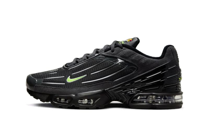 率先近赏 Nike Air Max Plus 3 全新配色「Black/Volt」