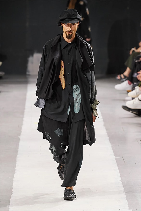 Yohji Yamamoto 正式发布2024 春夏男装系列大秀