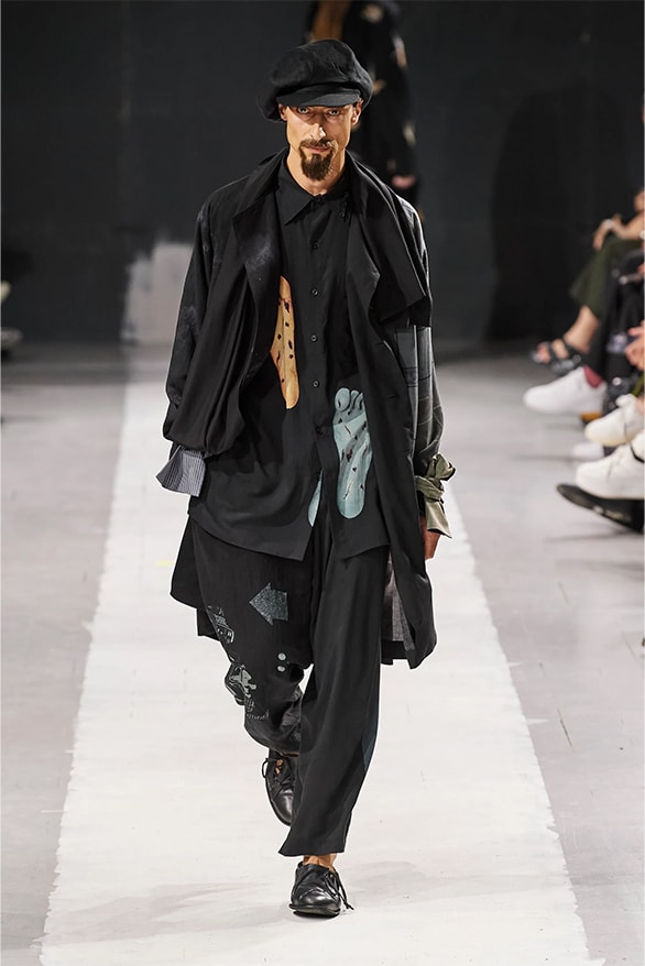 Yohji Yamamoto 正式发布2024 春夏男装系列大秀