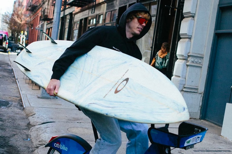 Saturdays NYC x Oakley 最新联名系列正式登场 Saturdays NYC x Oakley 最新联名系列正式登场