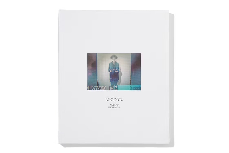 UNDERCOVER 时隔 6 年再发行全新摄影集「RECORD」 UNDERCOVER 时隔 6 年再发行全新摄影集「RECORD」