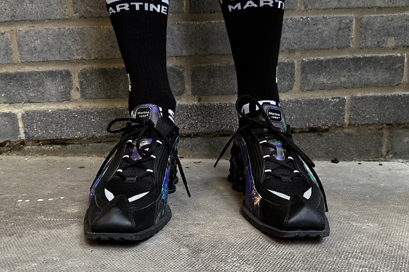 率先近赏 Martine Rose x Nike Shox MR4 最新联名鞋款 率先近赏 Martine Rose x Nike Shox MR4 最新联名鞋款