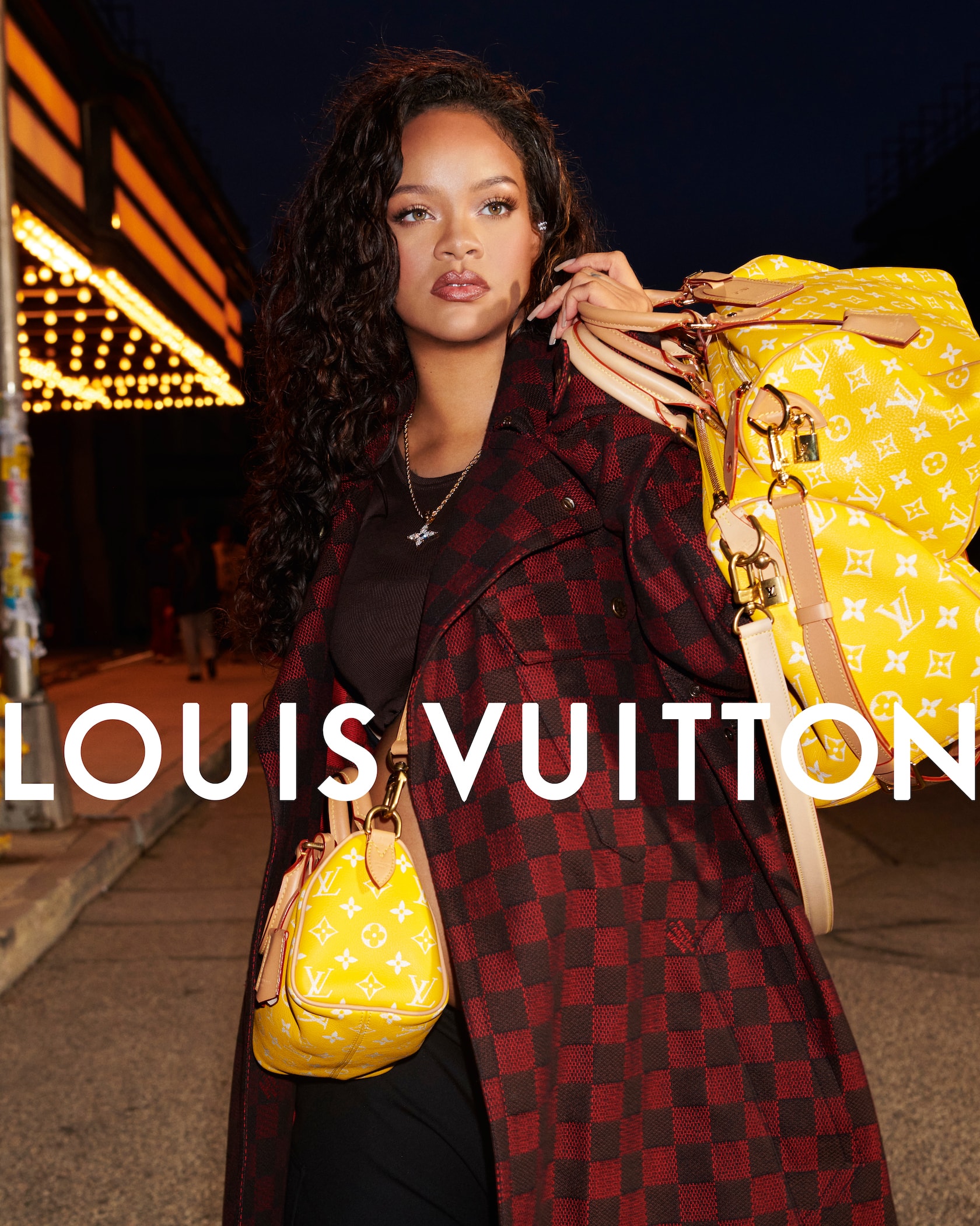 Rihanna 演绎 Louis Vuitton 2024 春夏男士系列特辑