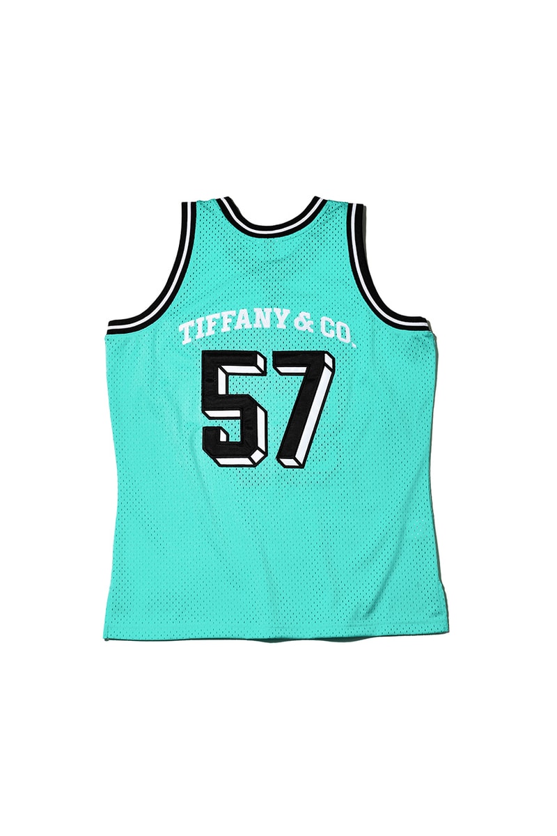 Tiffany & Co. x Mitchell & Ness x Spalding 聯名系列球衣發佈