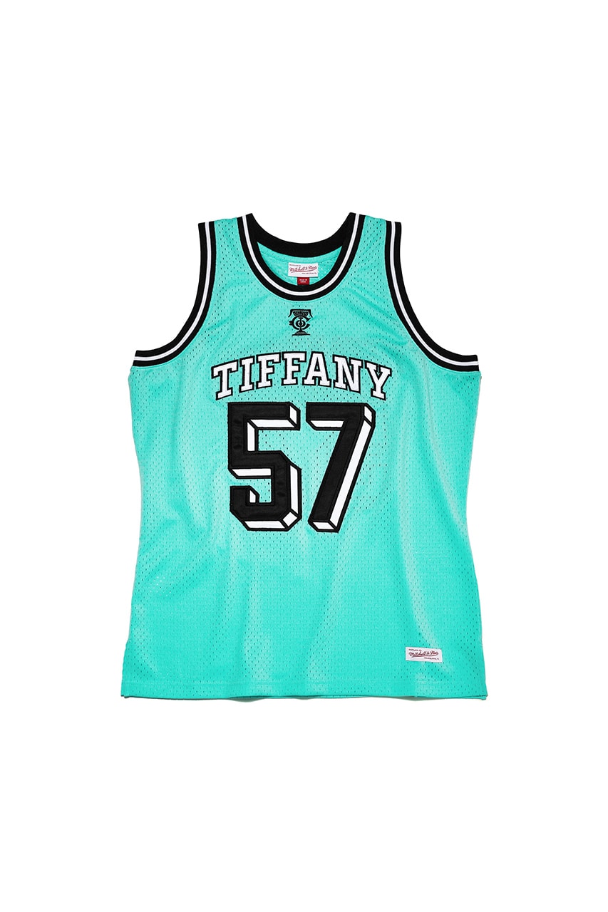 Tiffany & Co. x Mitchell & Ness x Spalding 聯名系列球衣發佈