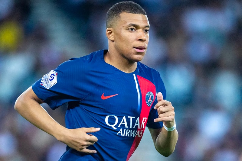 沙乌地阿拉伯俱乐部 Al-Hilal 向 Kylian Mbappé 开出破纪录 €3 亿欧元转会费报价 沙乌地阿拉伯俱乐部 Al-Hilal 向 Kylian Mbappé 开出破纪录 €3 亿欧元转会费报价