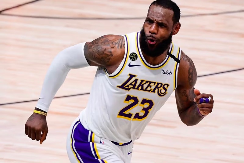 LeBron James 宣布下个赛季将换回熟悉球衣背号「23」 LeBron James 宣布下个赛季将换回熟悉球衣背号「23」