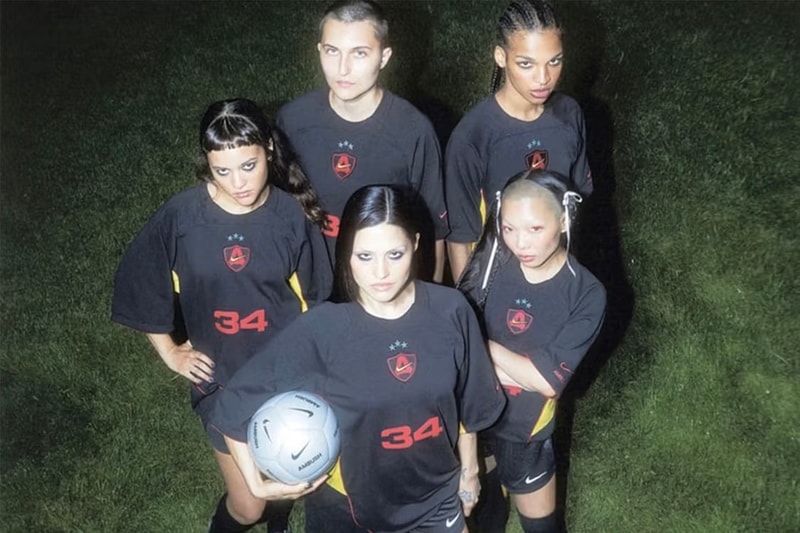AMBUSH 携手 Nike 以女子世界杯为灵感打造最新联名系列 AMBUSH 携手 Nike 以女子世界杯为灵感打造最新联名系列