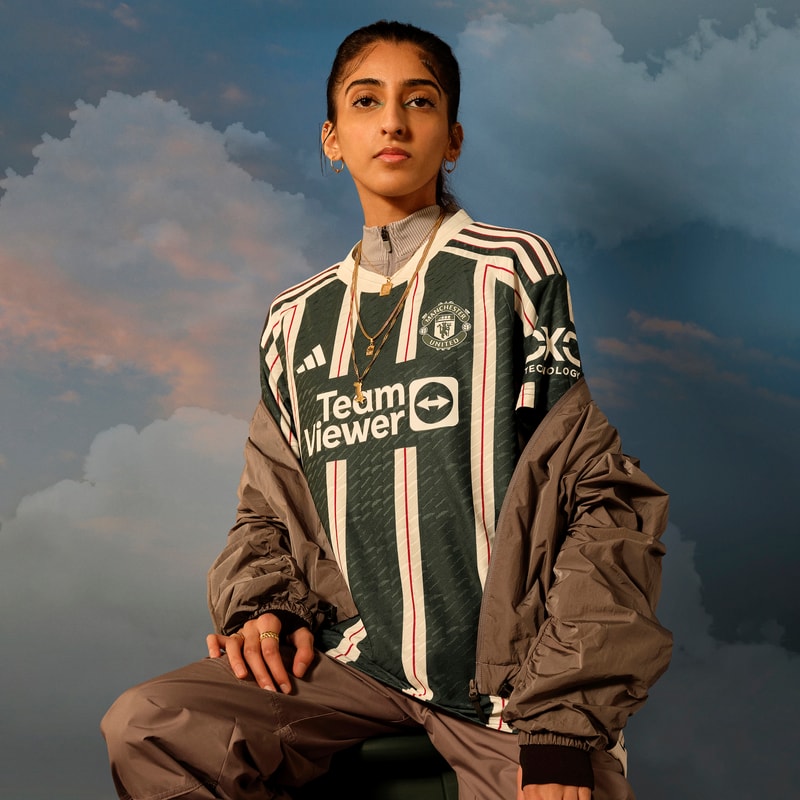adidas 正式发布 Manchester United 2023/24 赛季客场球衣