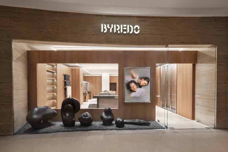 走进 BYREDO 上海恒隆全新旗舰店铺
