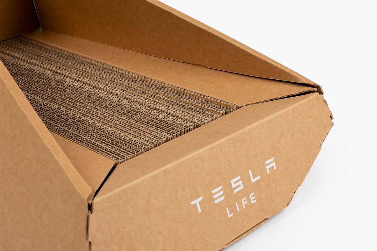 Tesla 推出 Cybertruck 多功能瓦楞紙貓窩