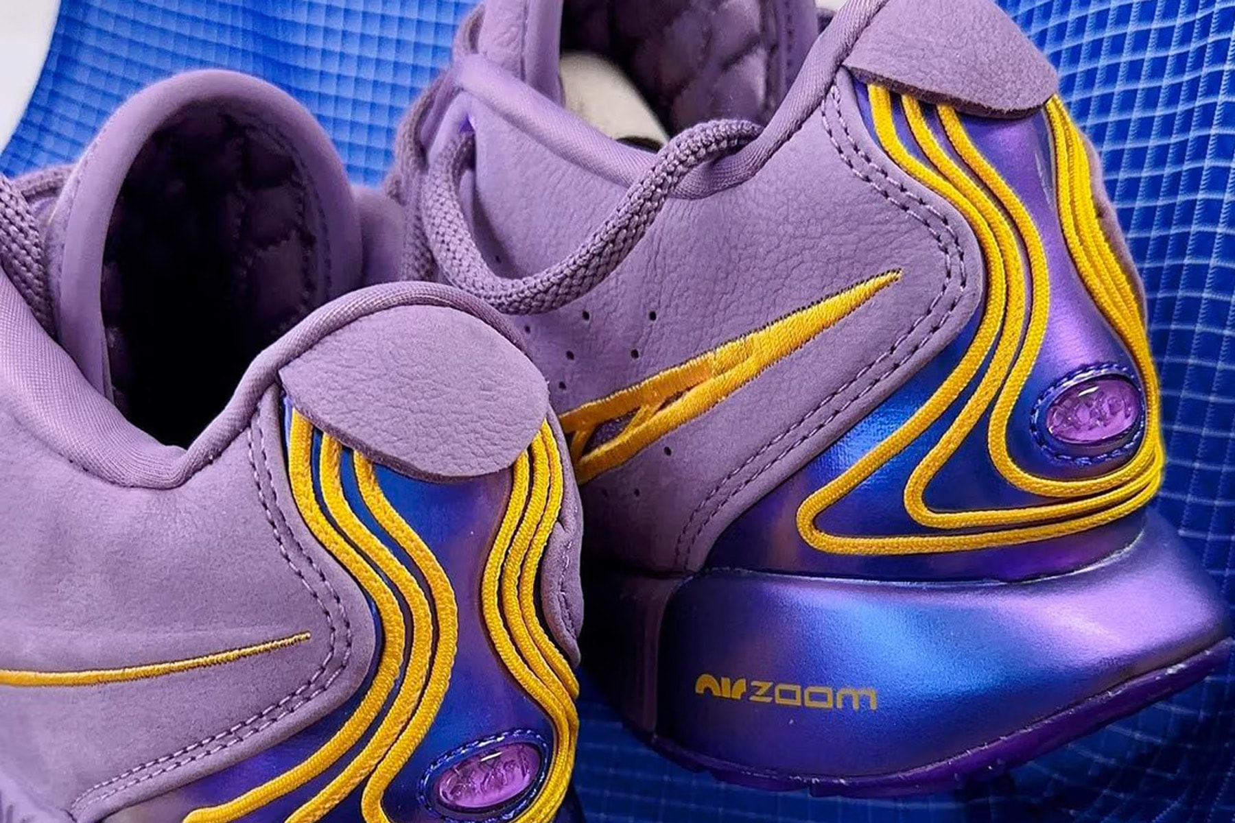 率先預覽 Nike LeBron 21 最新配色「Violet Dust」