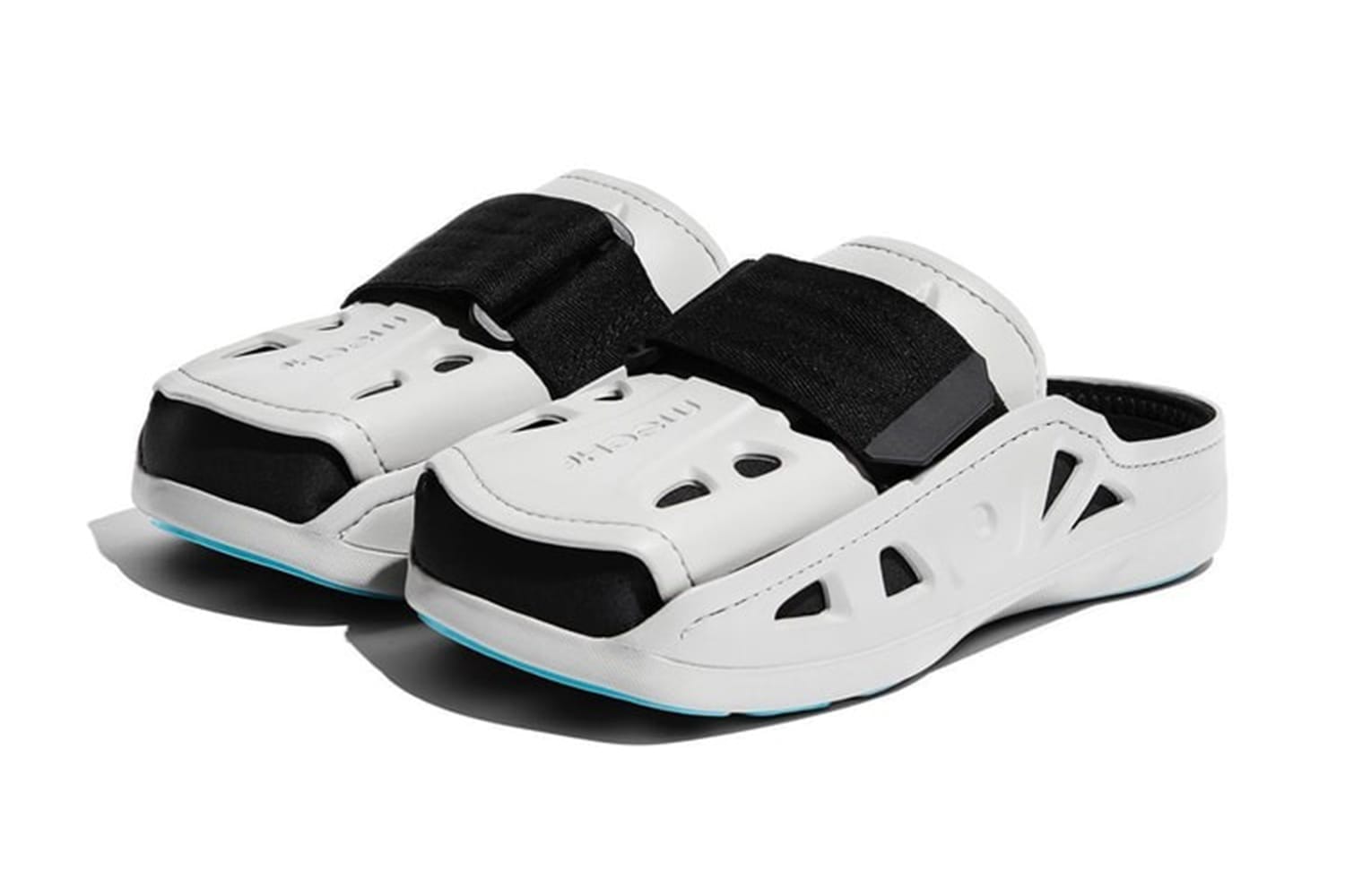 MSCHF 推出医疗护具变体鞋款「AC2 Mule」