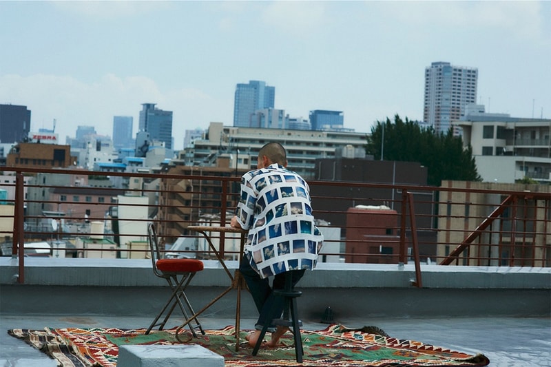 Uniform Experiment 携手荒木经惟推出全新联名系列 Uniform Experiment 携手荒木经惟推出全新联名系列