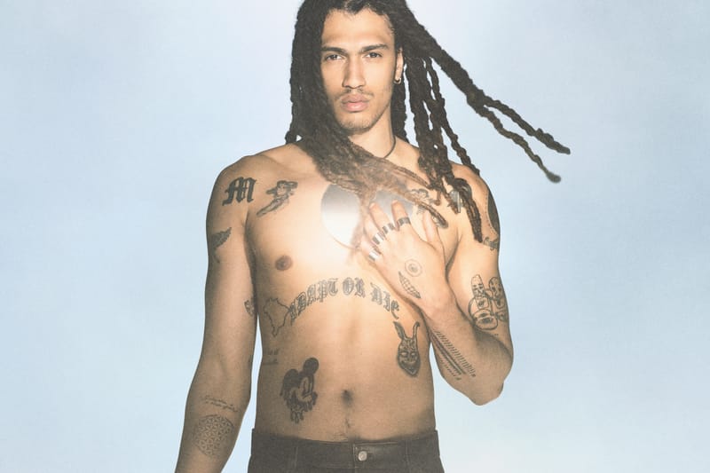 Courrèges 发布 2023 秋冬系列大片