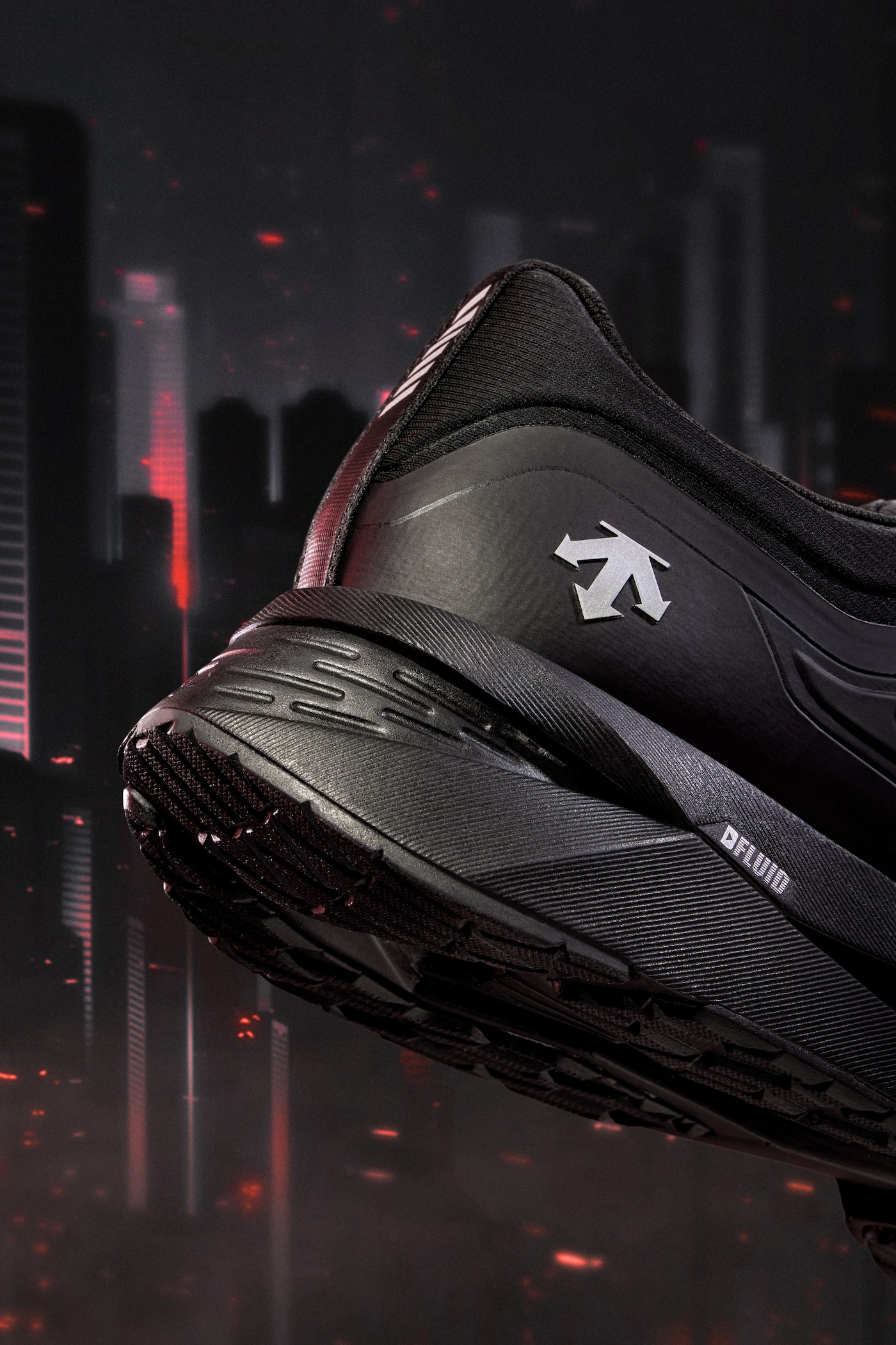 DESCENTE 正式发布第二代 ENERZITE FLUID 跑鞋