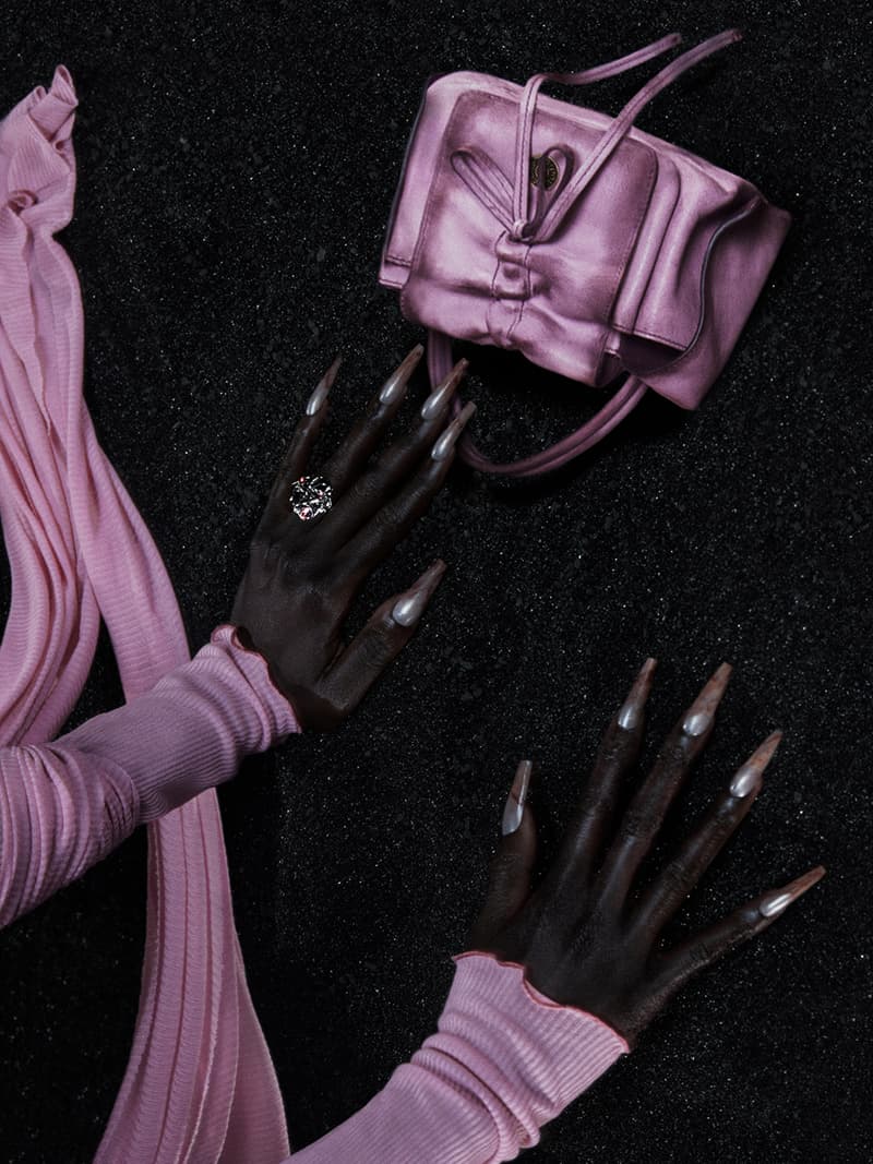 超模 Anok Yai 演绎 Acne Studios 2023秋冬系列广告大片