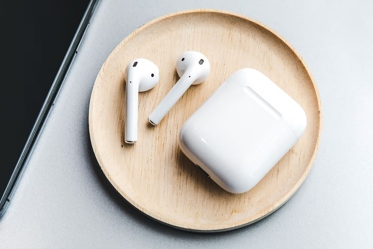 消息称 Apple 计划对「AirPods」进行全方位改版 消息称 Apple 计划对「AirPods」进行全方位改版
