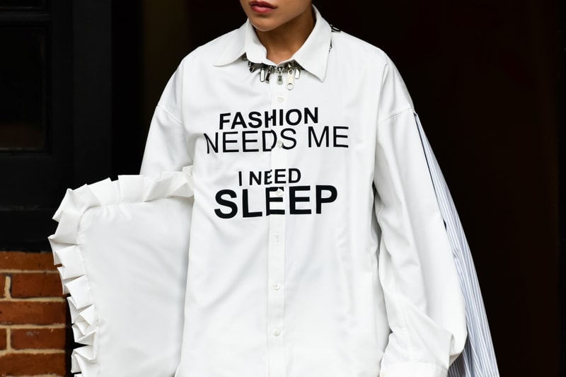 6 组中国设计单位的本季上海时装周观察,从「走秀、订货、生意、宣传」四大方面各抒己见 6 组中国设计单位的本季上海时装周观察,从「走秀、订货、生意、宣传」四大方面各抒己见