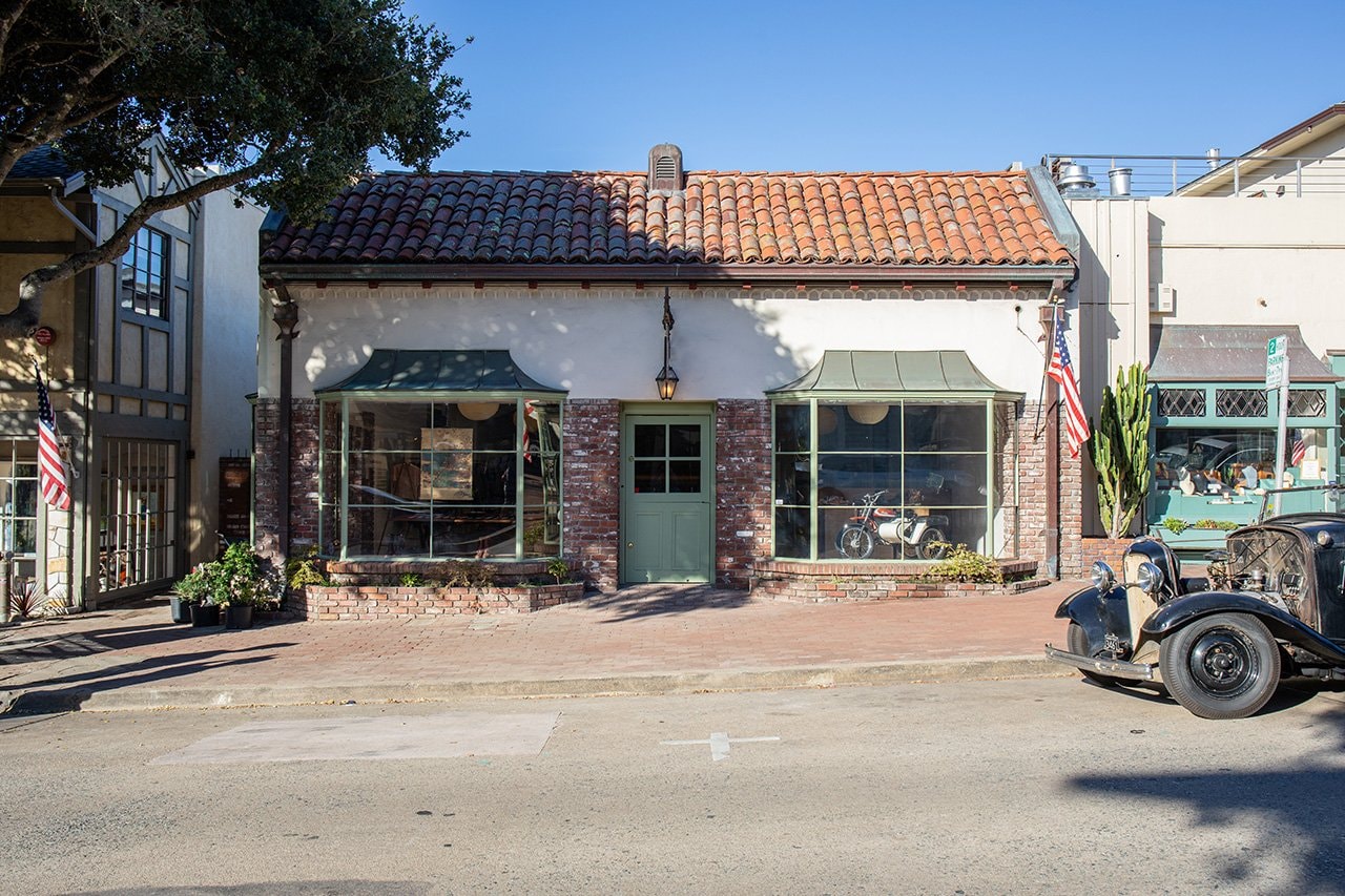 VISVIM 于加州海滨小镇卡梅尔开设新店，此外还有哪些店铺也钟情小镇氛围，他们的原因何在？