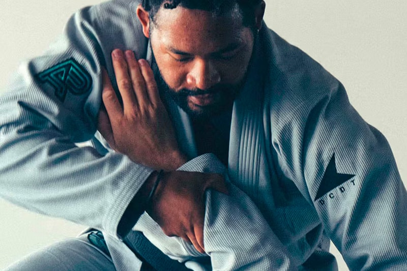 DESCENDANT 携手 Albino & Preto 打造全新联名系列「Unbeaten by Rain & Wind」 DESCENDANT 携手 Albino & Preto 打造全新联名系列「Unbeaten by Rain & Wind」