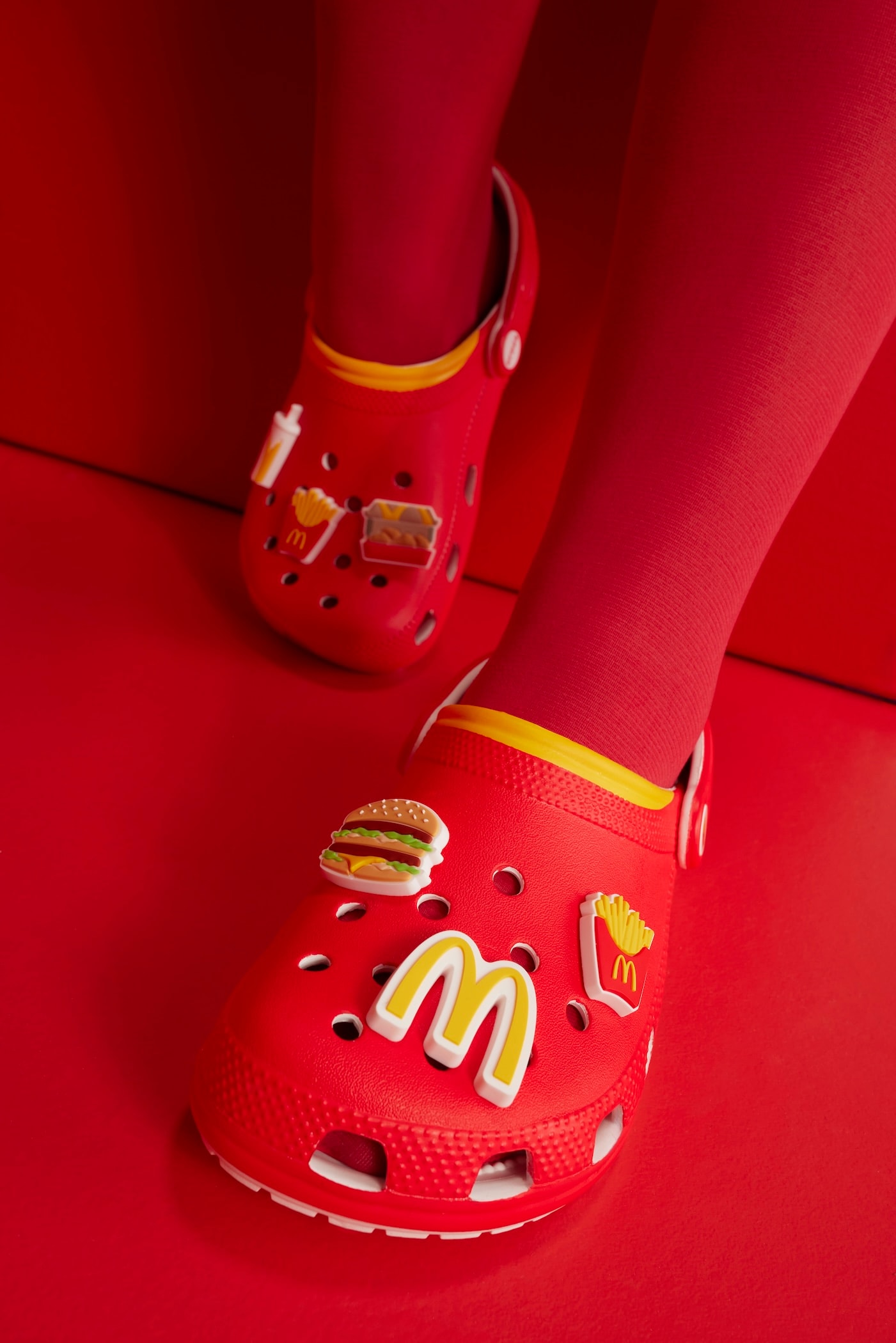 McDonald's x Crocs 联名系列内地发售详情公开