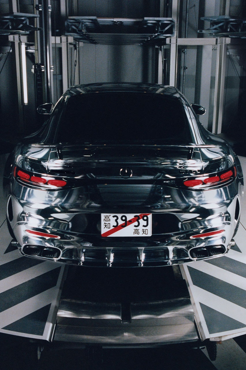 Mercedes-AMG x sacai 最新跨界联名企劃正式登場