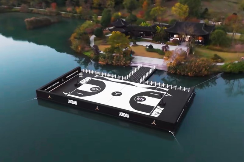 Xsneaker 于杭州打造「AIR JORDAN XI 」湖上球场 Xsneaker 于杭州打造「AIR JORDAN XI 」湖上球场