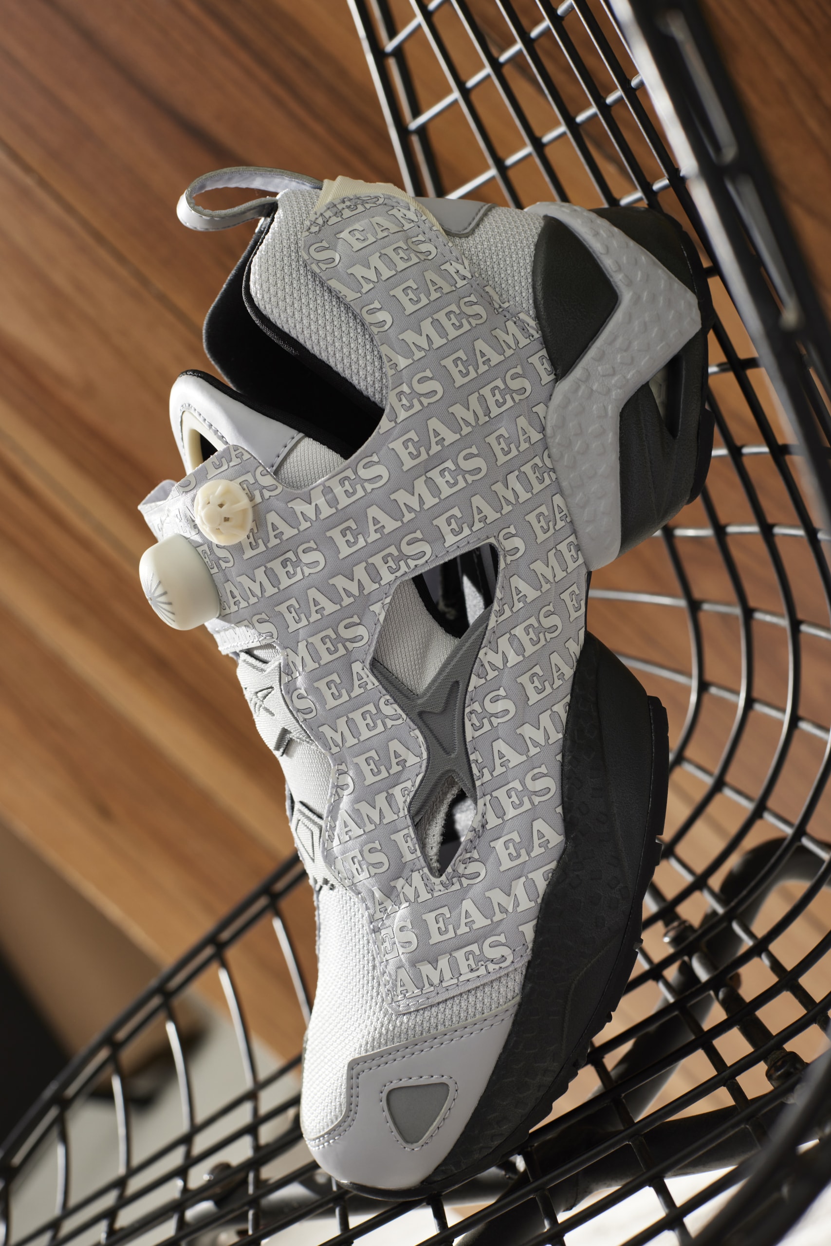Reebok x Eames Instapump Fury 95 联名鞋款即将发售