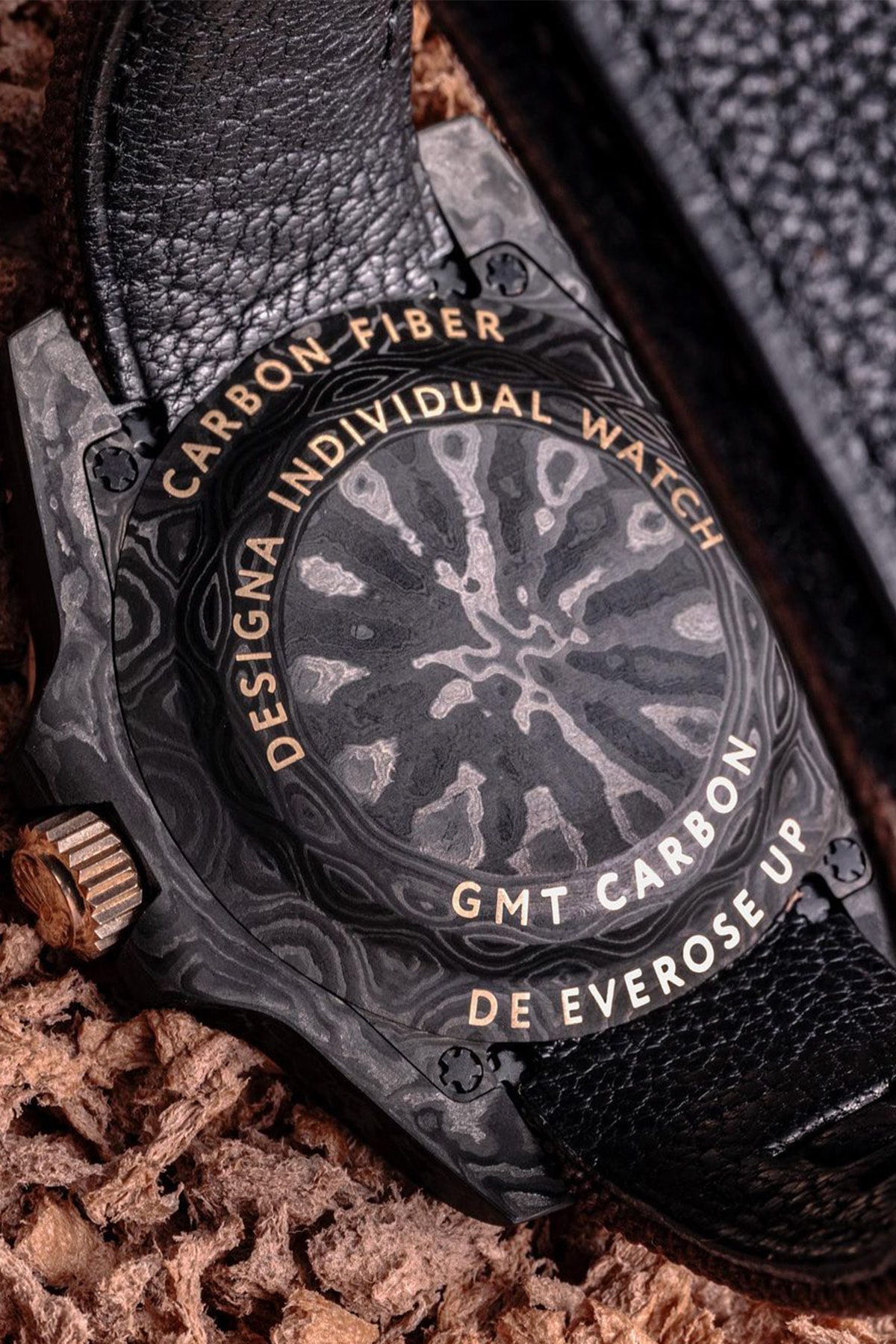 DiW 打造 Rolex GMT-Master II 全新定製錶款「GMT DE Everose」