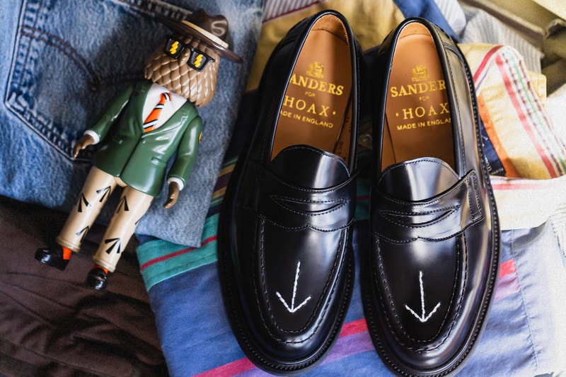 HOAX × Sanders 150 周年纪念别注 Loafers 与四方联名玩偶正式登场