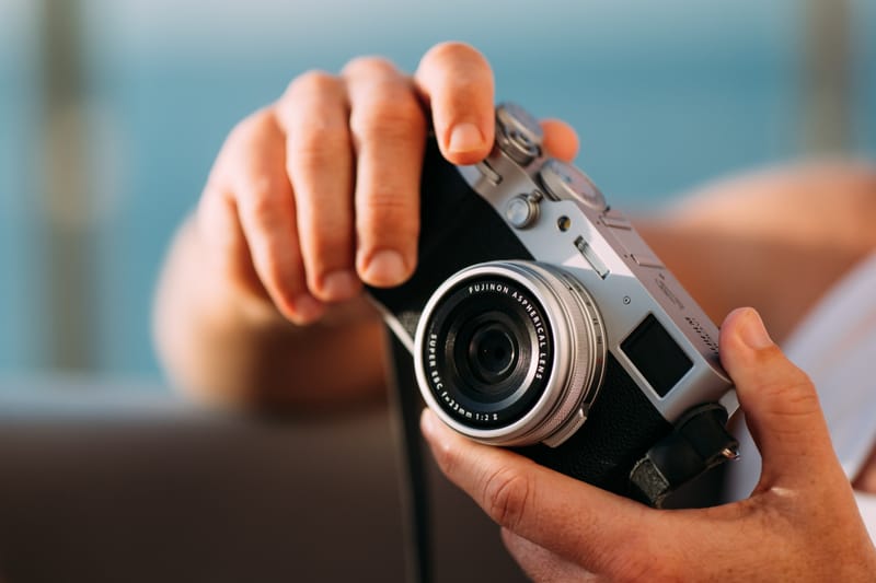 Fujifilm 发布全新掌上型相機 X100VI