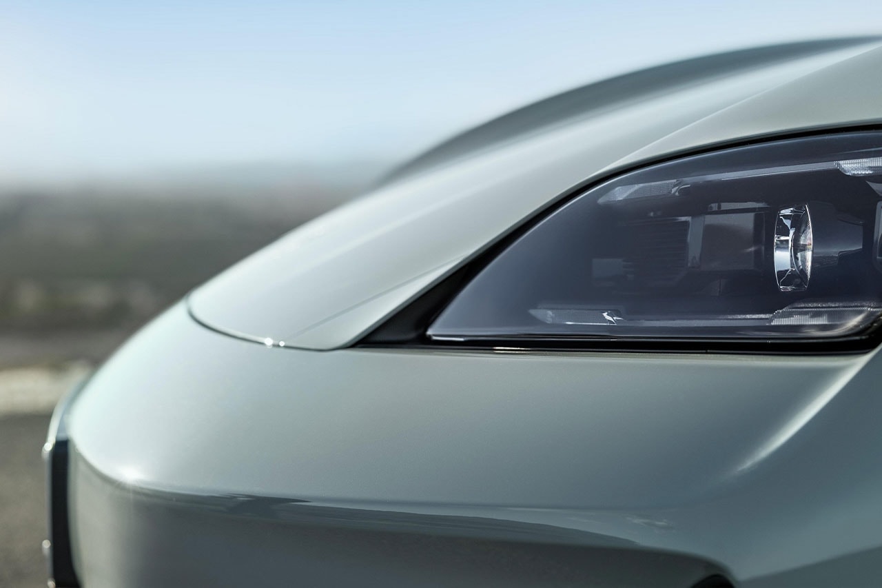 Porsche 正式發表全新改款 Taycan