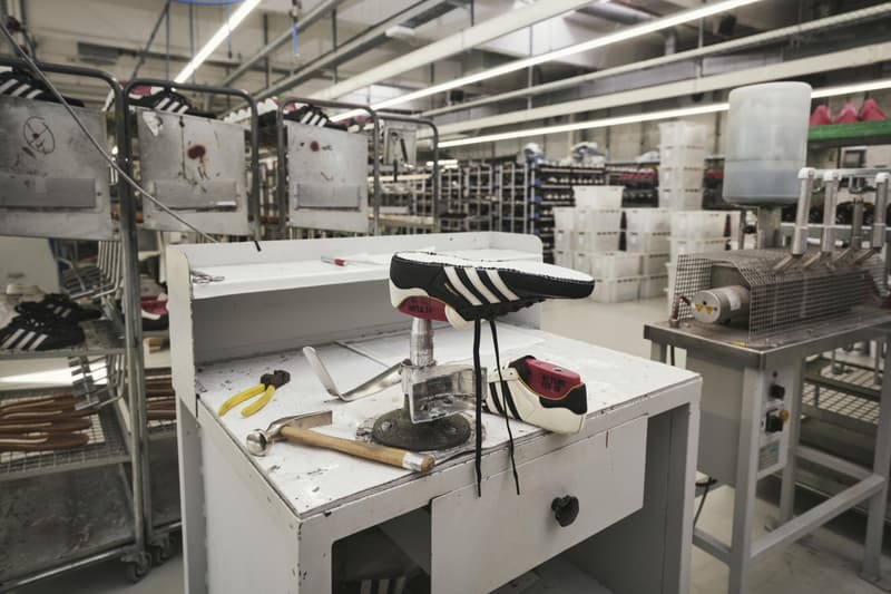 adidas Originals 与 JJJJound 合作 Samba 联名系列即将发售