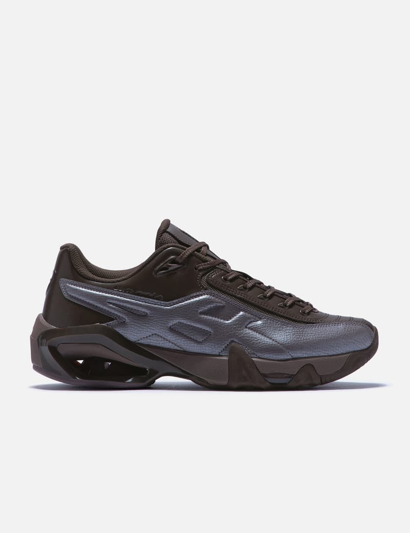 率先近赏 Kiko Kostadinov x ASICS GT-2160 全新鞋款